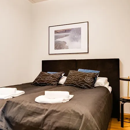 C11 Center Incl 2 Passes By Aavalevi Levi