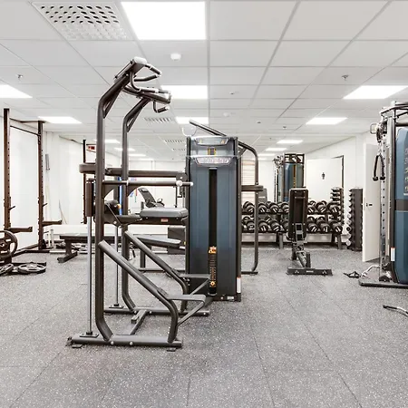 C11 Center Incl 2 Passes By Aavalevi * Levi